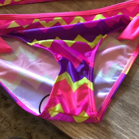 Jump N Splash Bikini / NWT - Picture 3 of 8